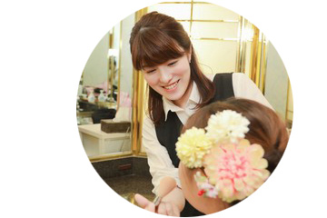 フォトスタジオの美容師